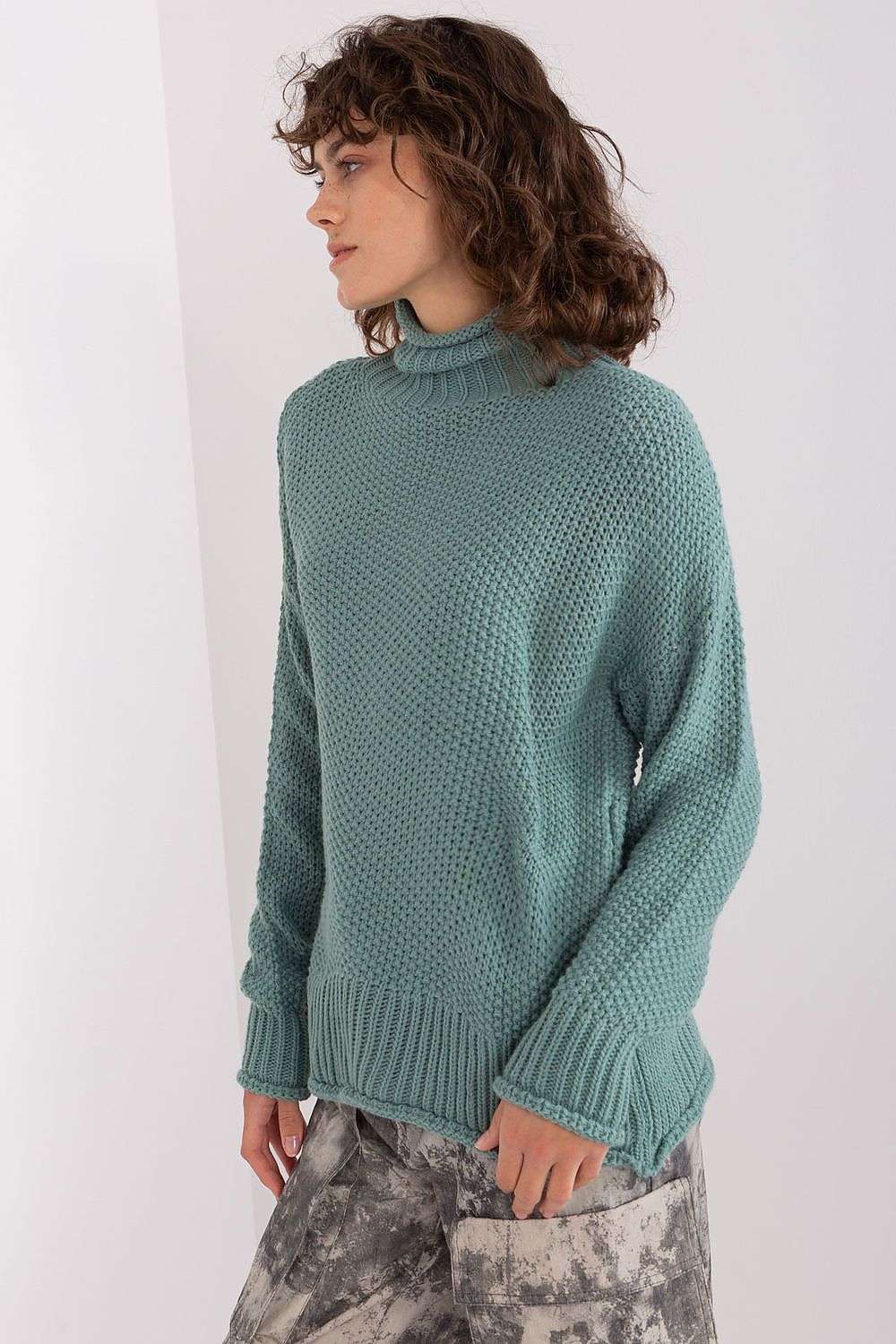 beige turtleneck for women, feminine & simple, badu fashion