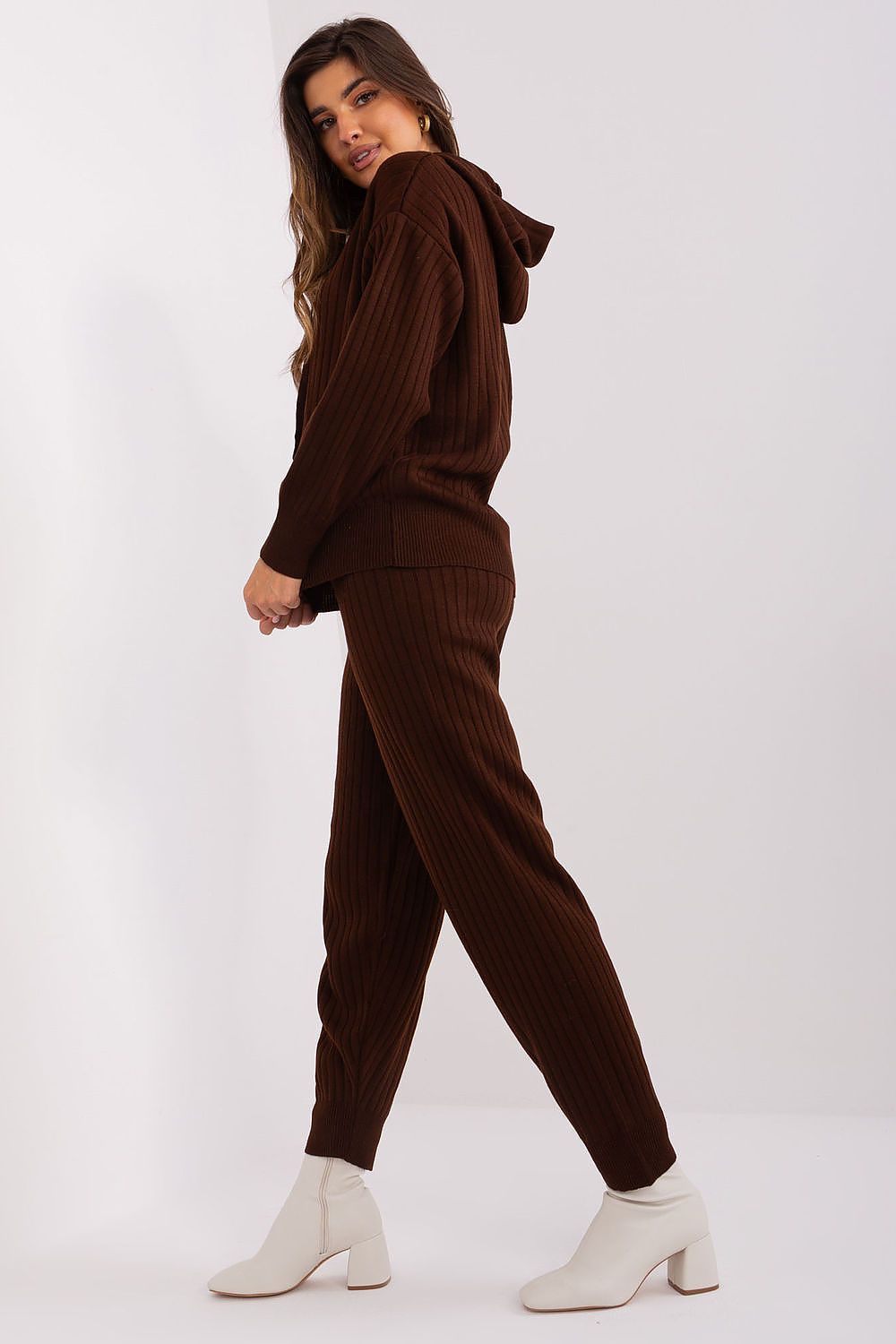 brown set for women, graceful & unique, badu fashion