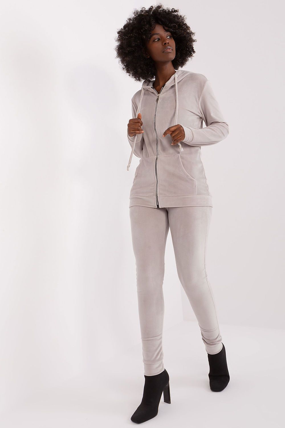 black set for women, elegant & bright, relevance fashion