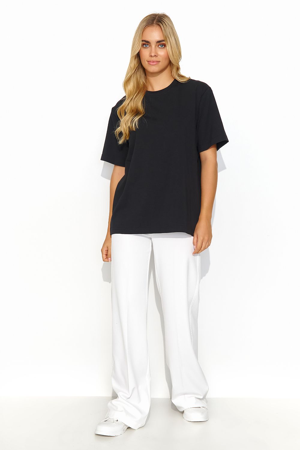brown t-shirt  for women , bold & lightweight, makadamia fashion