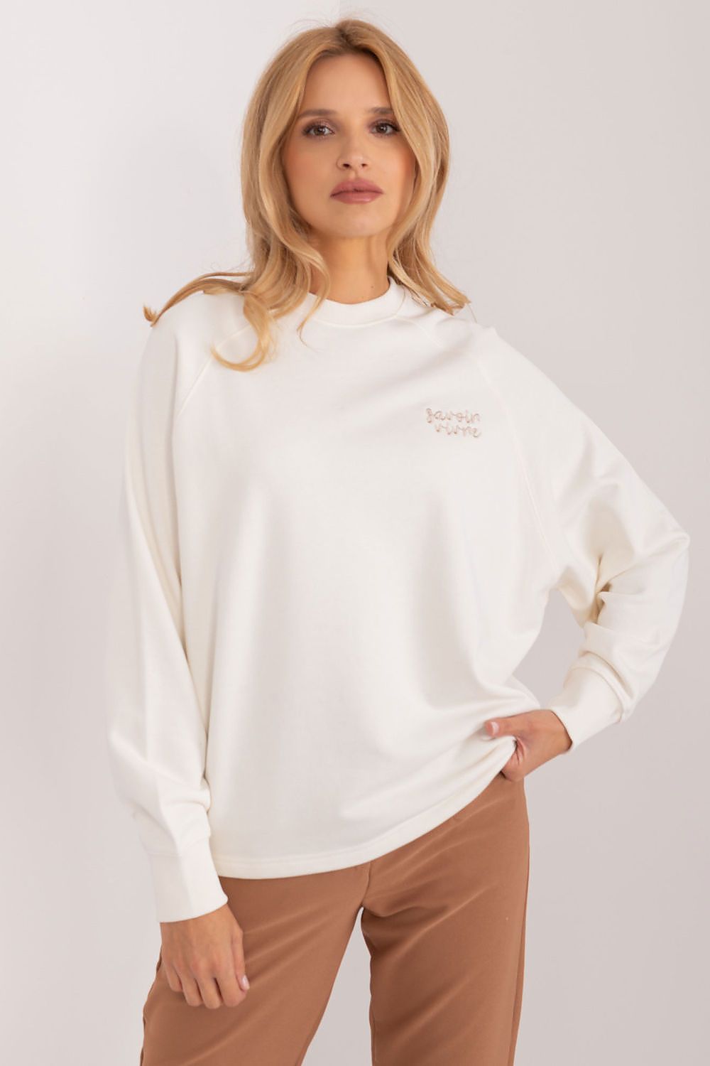 green sweatshirt  for women , stylish & functional, sublevel fashion