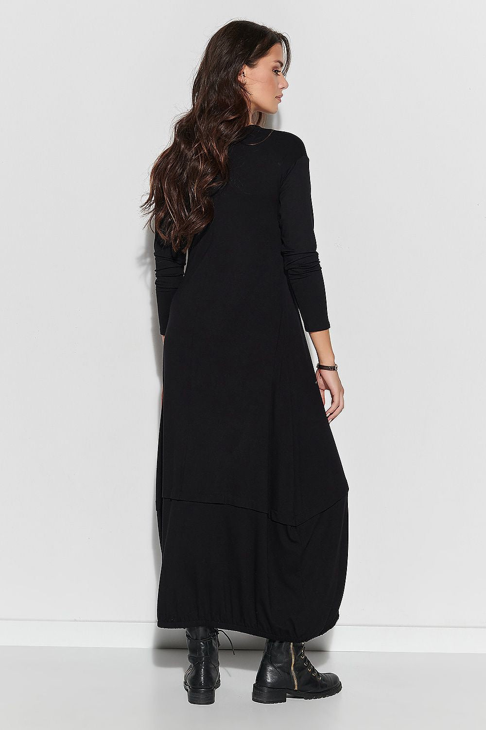 black daydress for women, sophisticated & dainty, numinou fashion