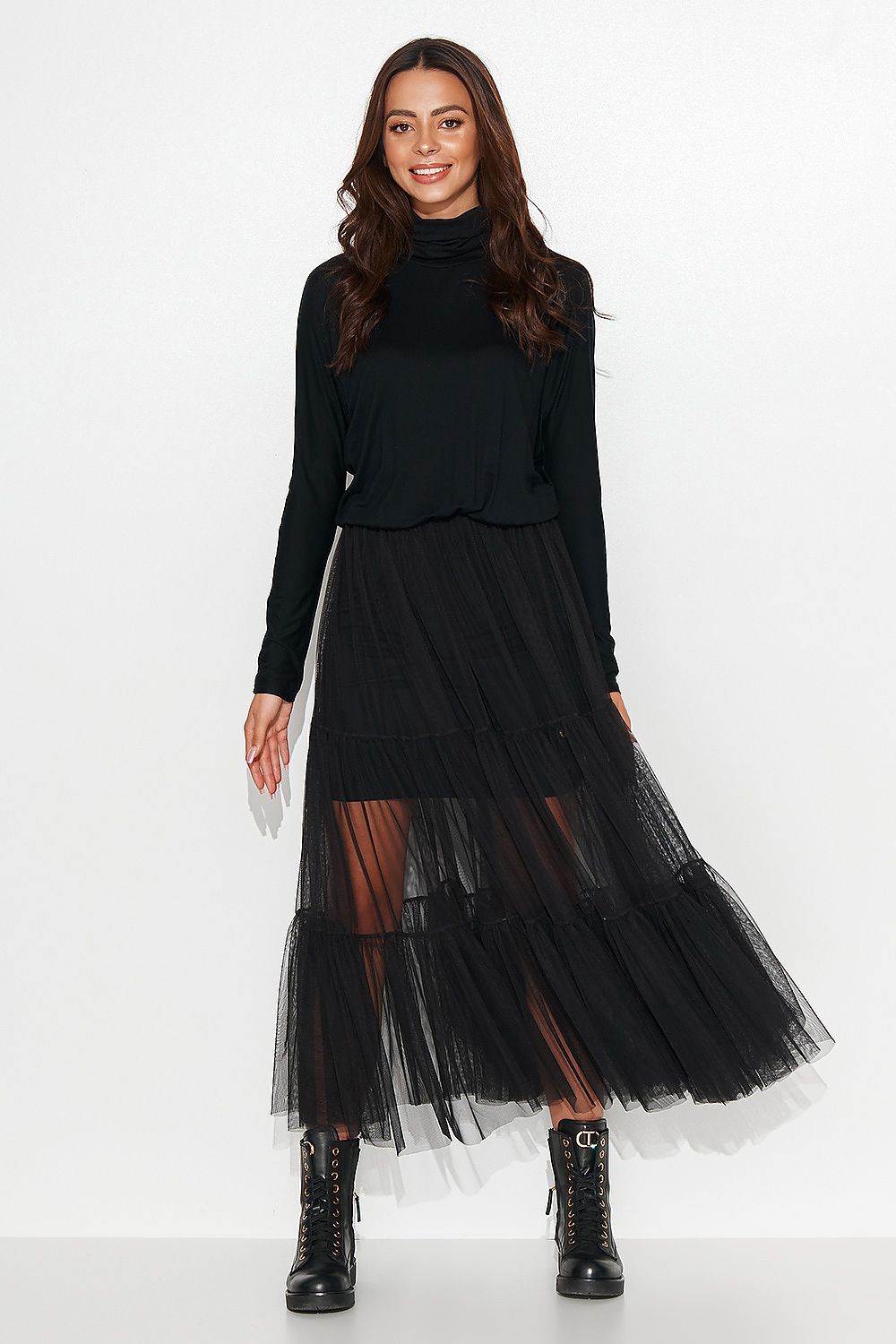 black evening dress for women, light & graceful, numinou fashion
