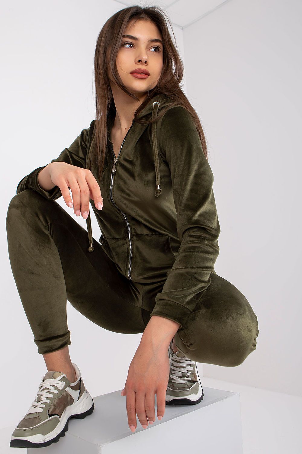black set for women, elegant & bright, relevance fashion