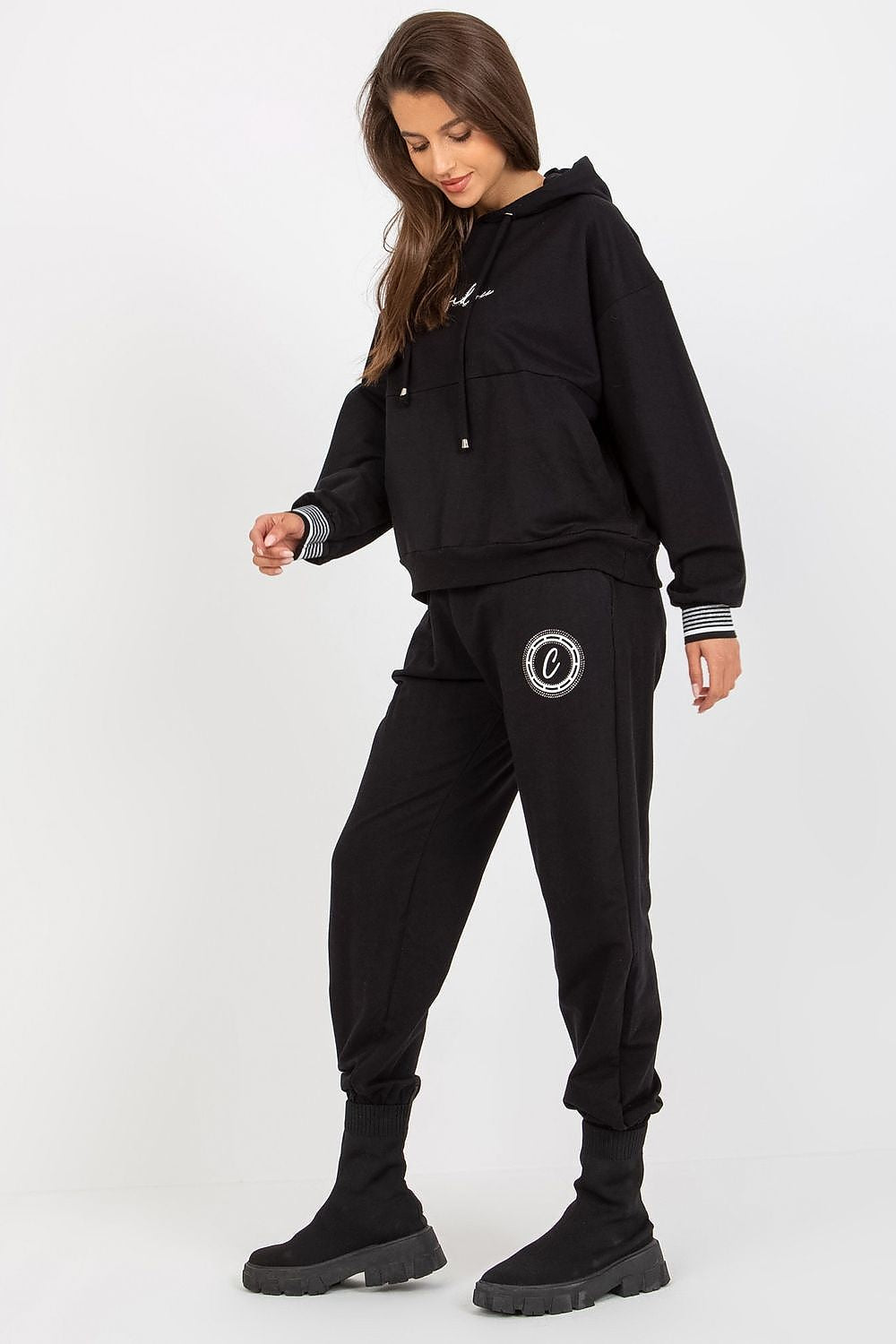 black set for women, modern & functional, relevance fashion