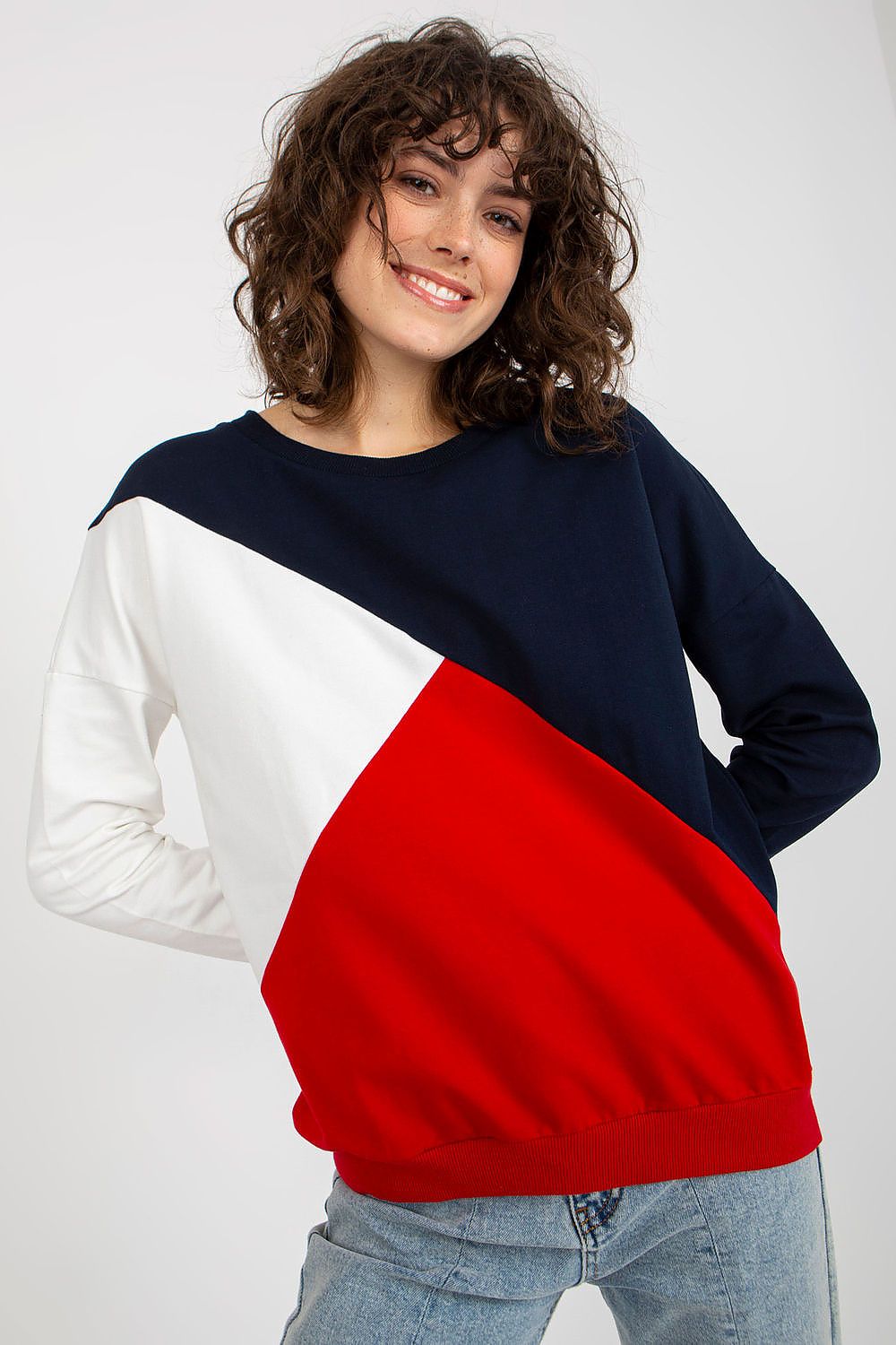 black sweatshirt for women, comfortable & romantic, relevance fashion