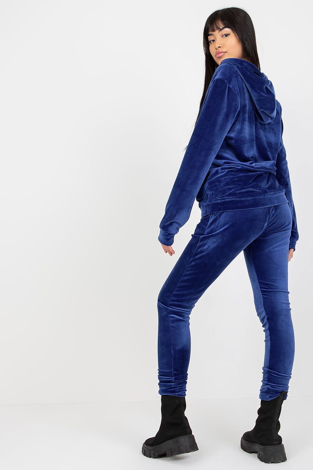 black set for women, sleek & lightweight, relevance fashion