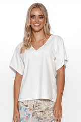 beige blouse for women, relaxed & bold, makadamia fashion