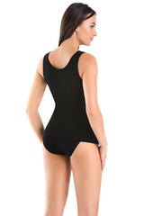 black t-shirt for women, clean & flowing, teyli fashion