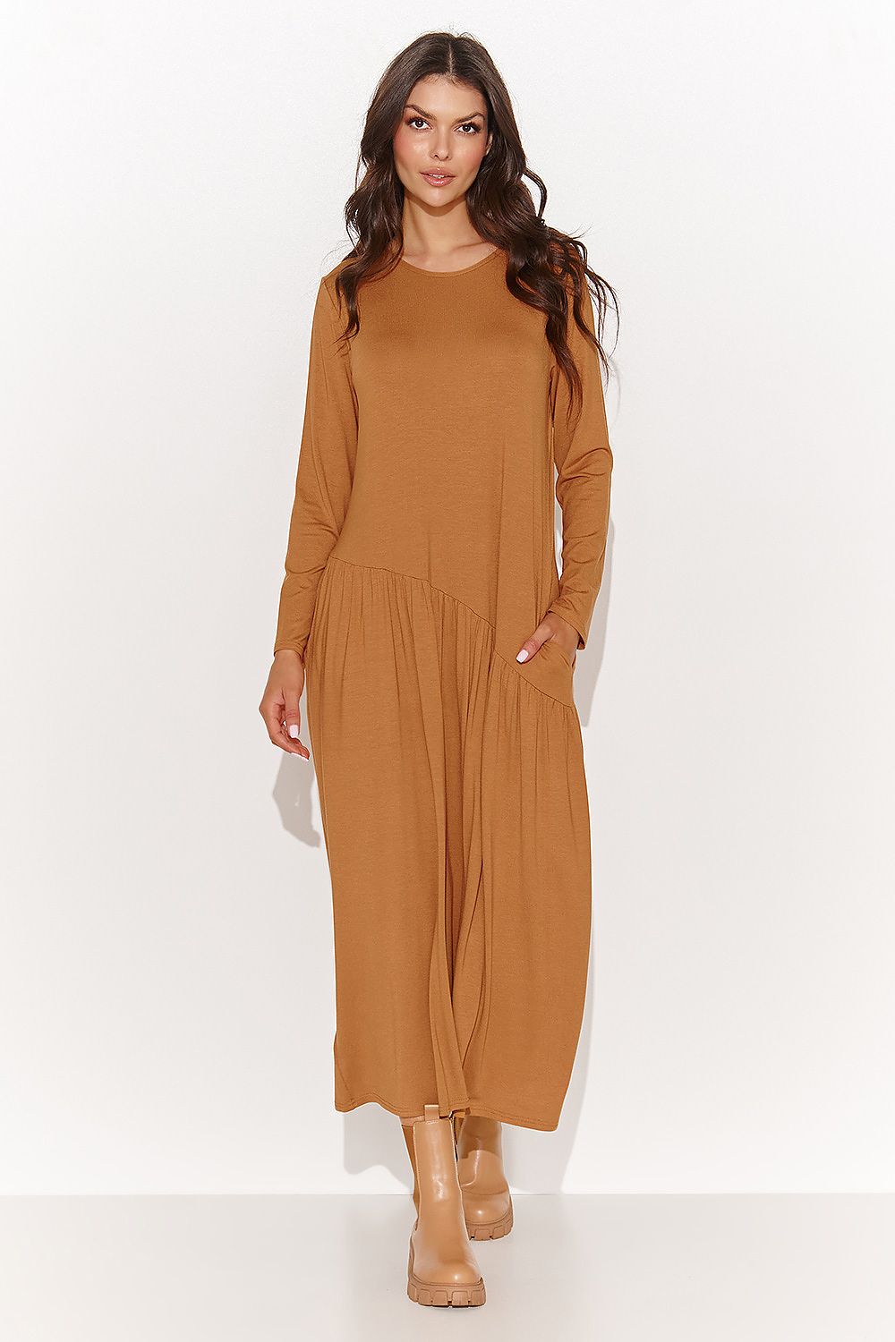 black daydress for women, light & romantic, numinou fashion