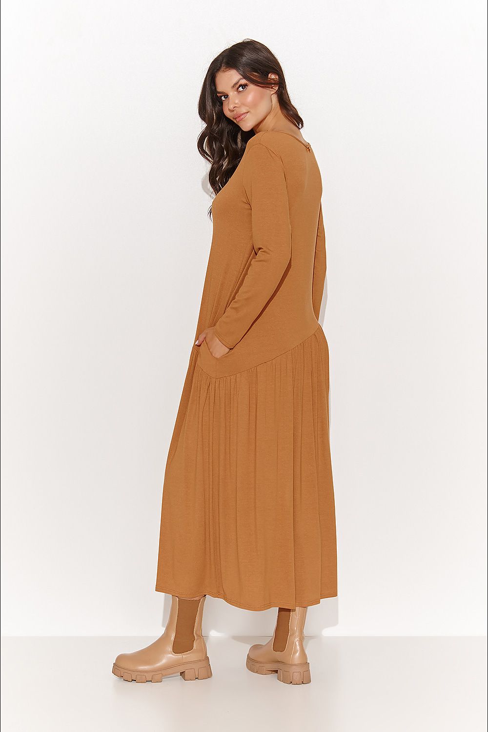 black daydress for women, light & romantic, numinou fashion