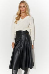 black skirt for women, sleek & eye-catching, makadamia fashion